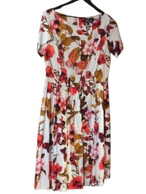 Lady vintage dress- NWOT